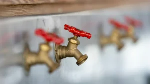 accesorios-laton-sistemas-agua-usos-beneficios-condor
